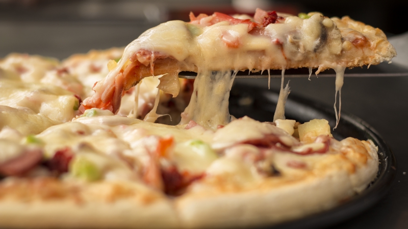 pizzeria-TRIGANCE-min_dish-meal-food-breakfast-fast-food-meat-635755-pxhere.com